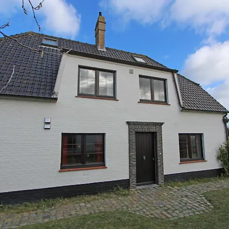 Holiday home Dewittelaan 20