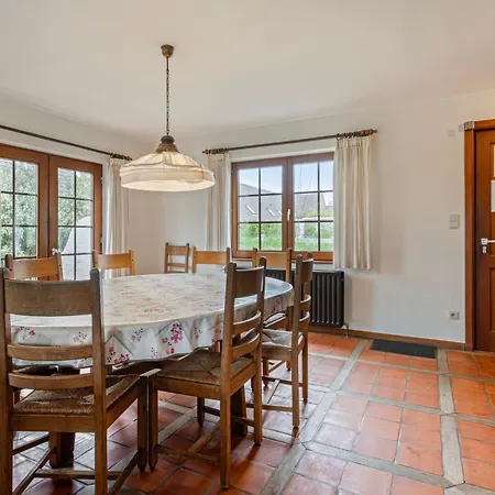 Semesterbostad Dewittelaan 20 *